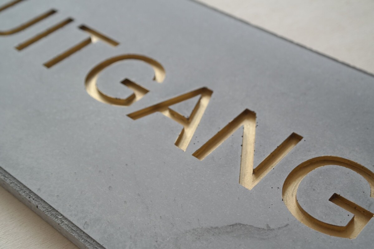 Élégante plaque béton patio